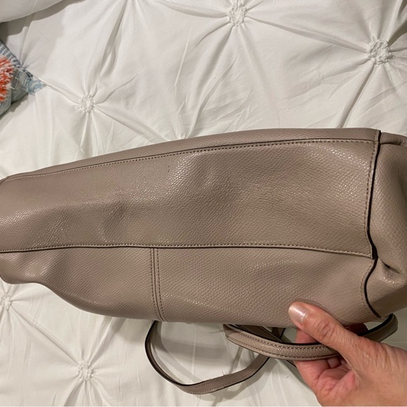 Coach Bag - Picture 5 of 10
